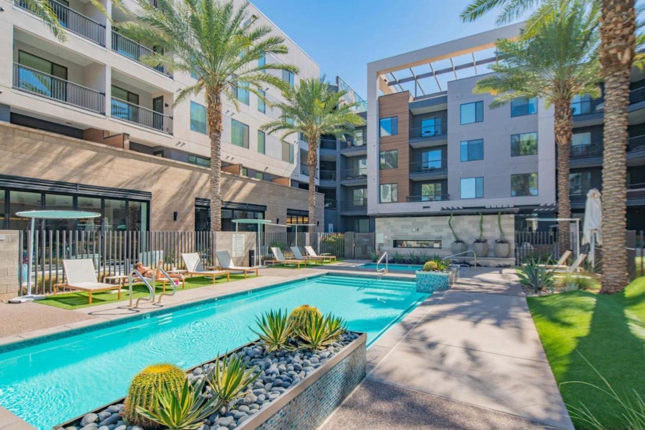 Stylish 1Bd - Pool, Gym, Parking, W-D - Sleeps 4 Apartment Tempe Exterior photo